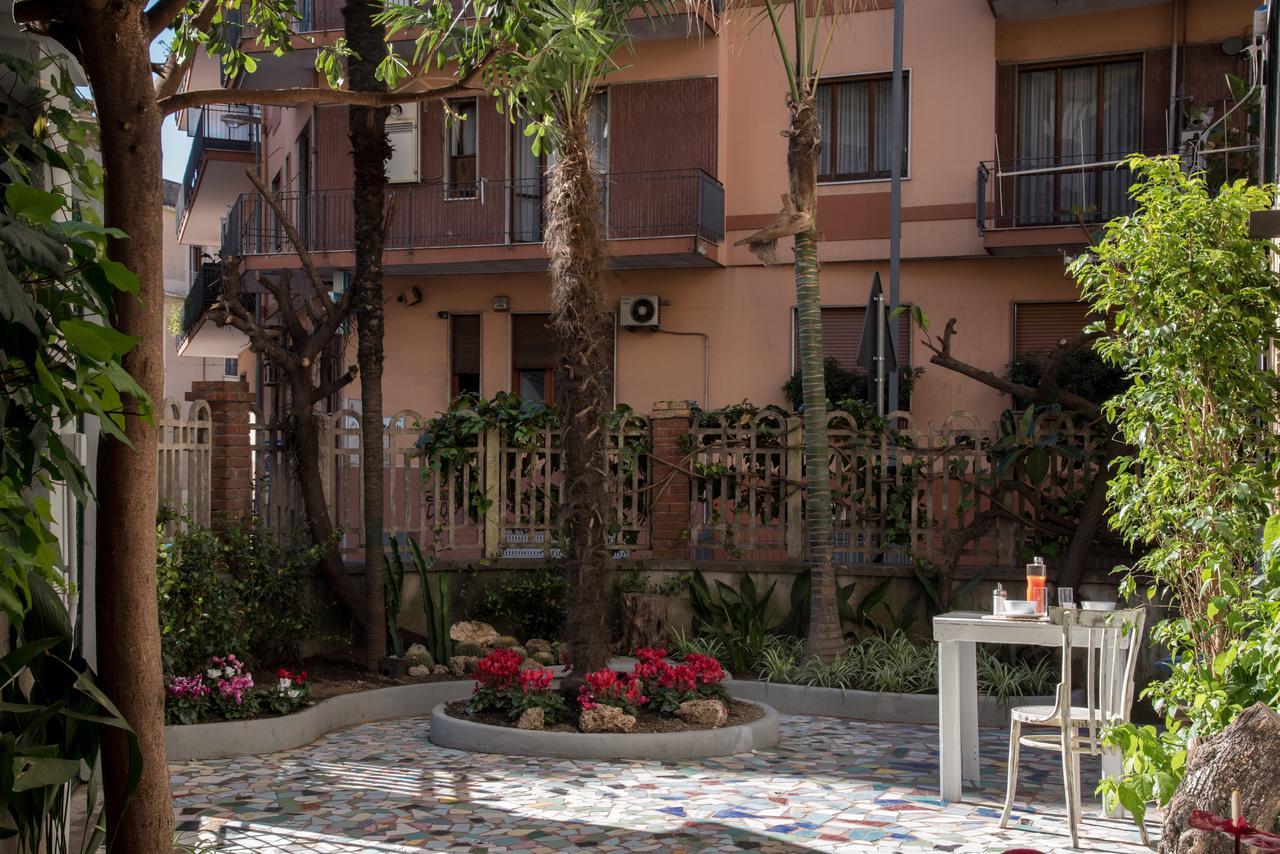 Bed and Breakfast Villino Teresa Salerno Exterior foto